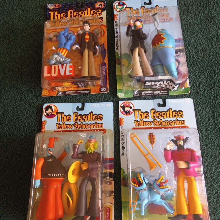 VINTAGE 4 BEATLE DOLLS