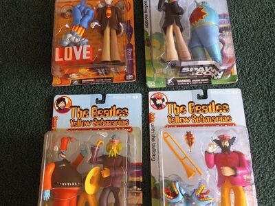 VINTAGE 4 BEATLE DOLLS