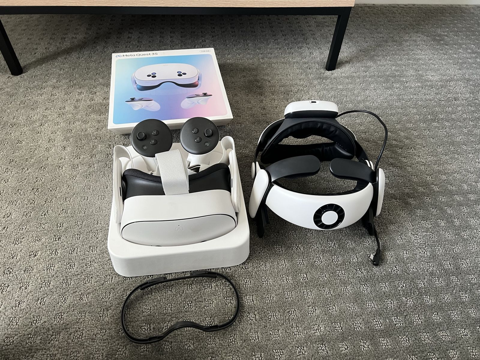 Meta Quest 3S (Oculus) 128GB VR Headset with Enhanced Comfort Head Strap & Cooling Fan