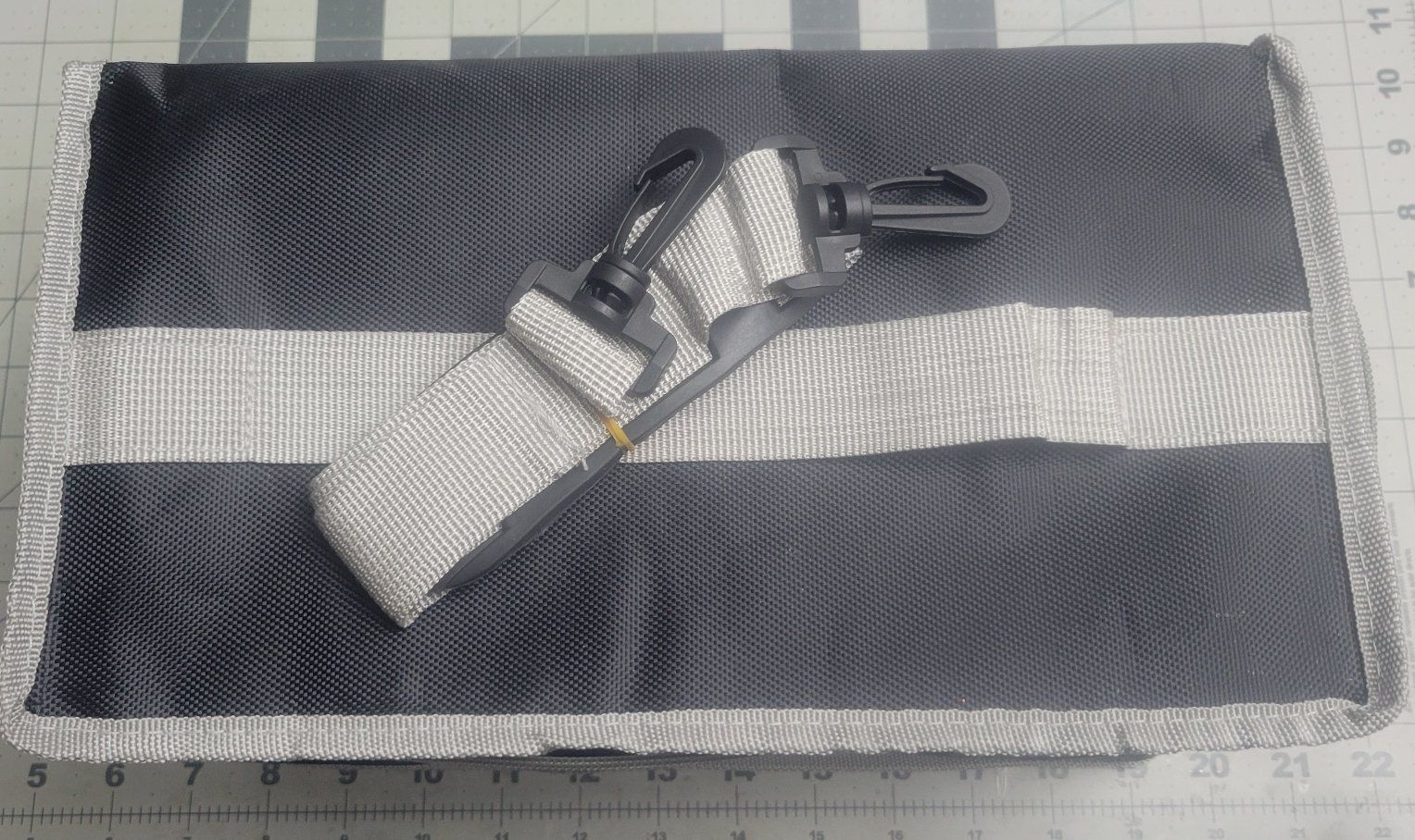 Main image 3