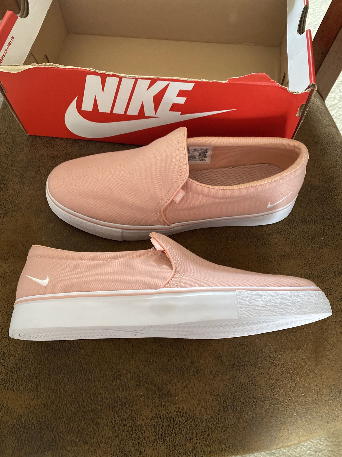 Nike Court Royale Slip On