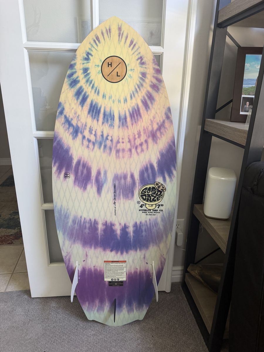 Hyperlite Good Daze 4’7” Wakesurf Board. Great shape with surf sock included.