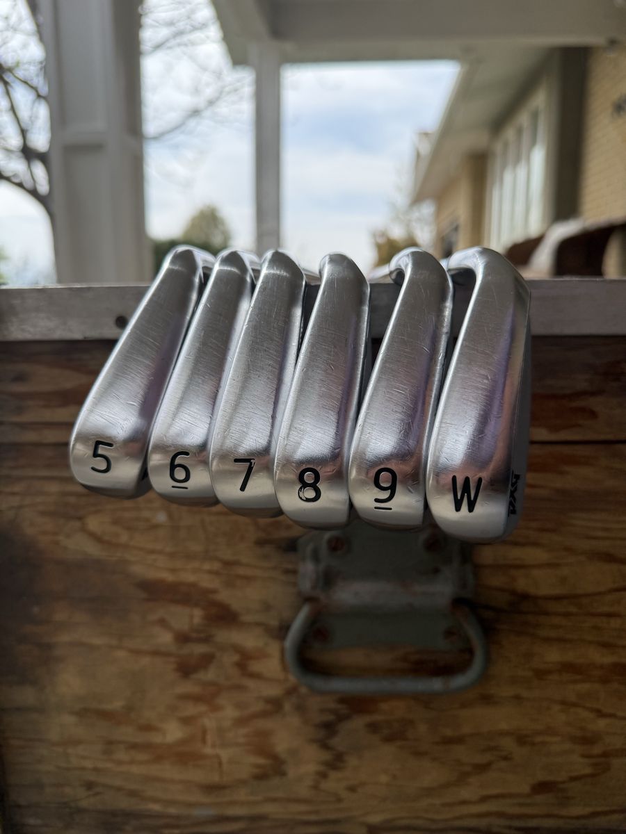 PXG 0211 DC Iron Set (5-PW)