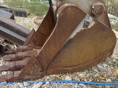 3’ Excavator Bucker for Volvo 380