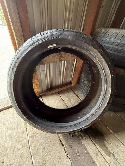 Pirelli Cinturato P7 Run Flat Tires
