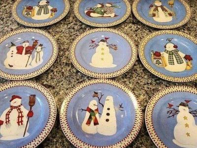 Sakura Debbie Mumm Snowman Dinner Plates, 10-Piece Set, Blue & White Holiday Tableware