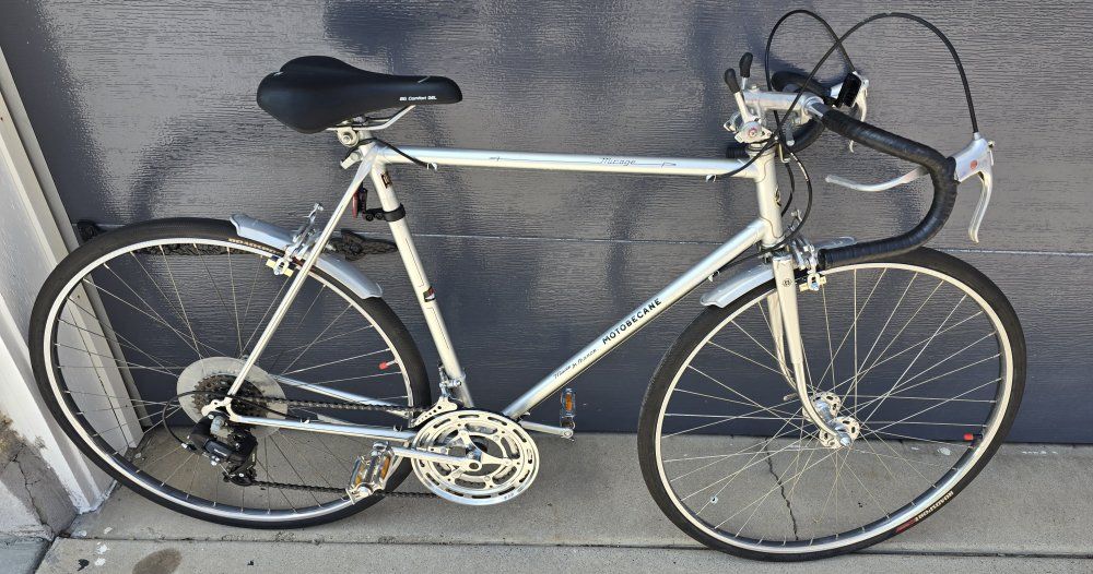 1978 Motobecane Mirage Silver 10 Speed Road Bike - Made in France 59CM