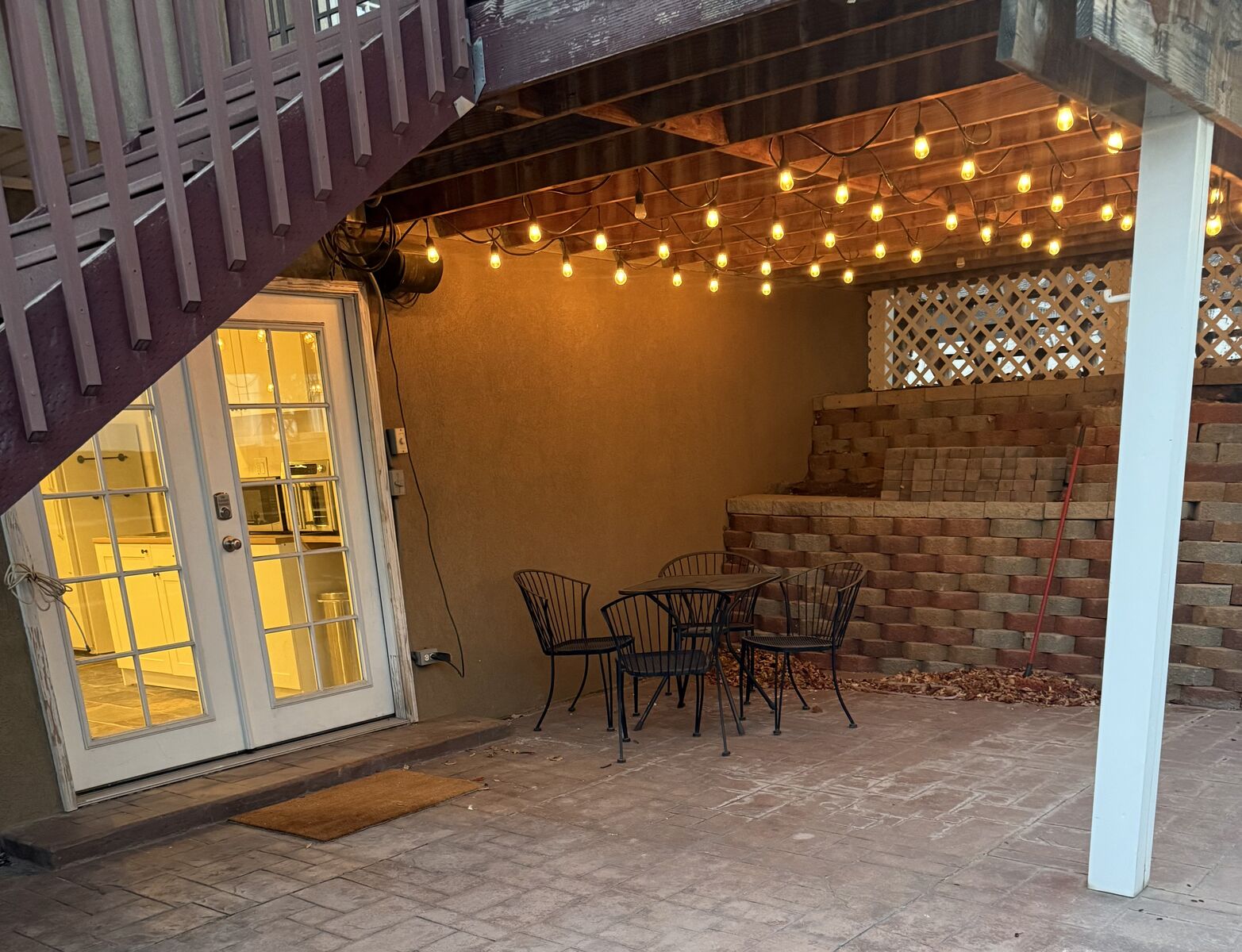 Walkout basement apartment - Springville Riverbottoms