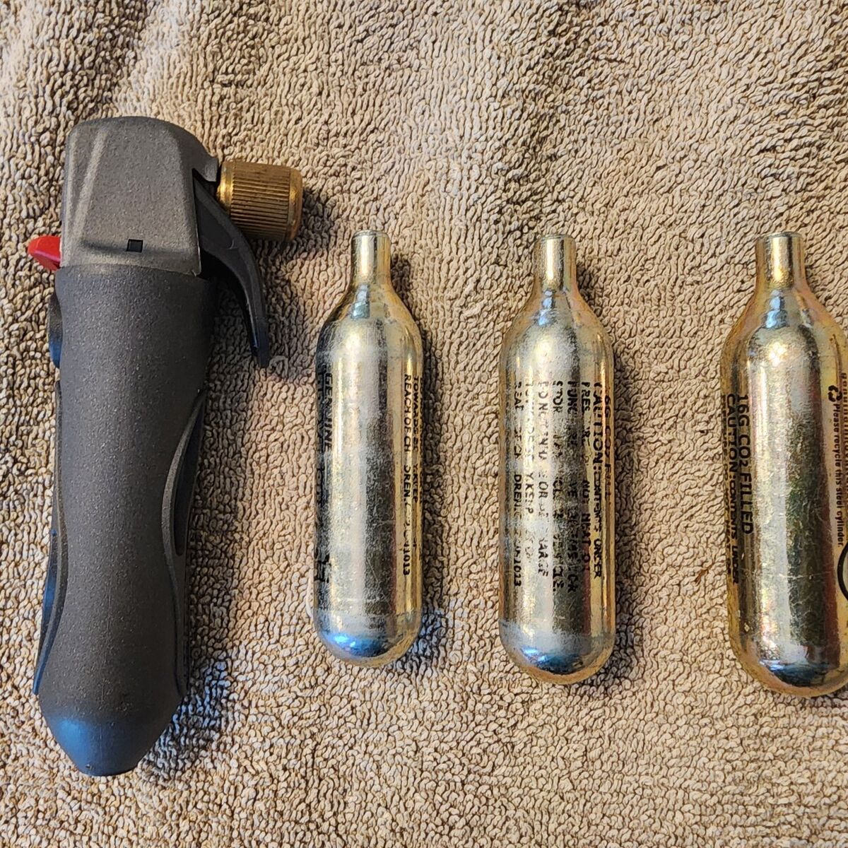 Ultraflate Plus Co2 tire inflator