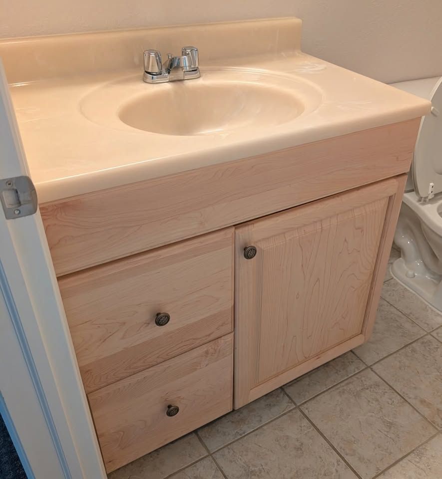 36" Bathroom Vanity with Sink & Faucet – Excellent Condition