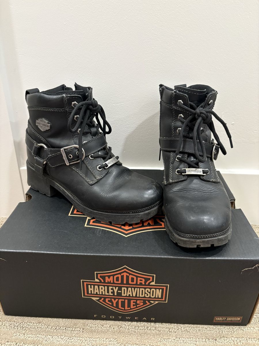 Harley-Davidson Women's Tegan Lace-Up Black Leather Motorcycle Boots with Buckles size 8 in women’s