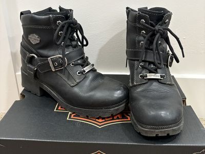 Harley-Davidson Women's Tegan Lace-Up Black Leather Motorcycle Boots with Buckles size 8 in women’s