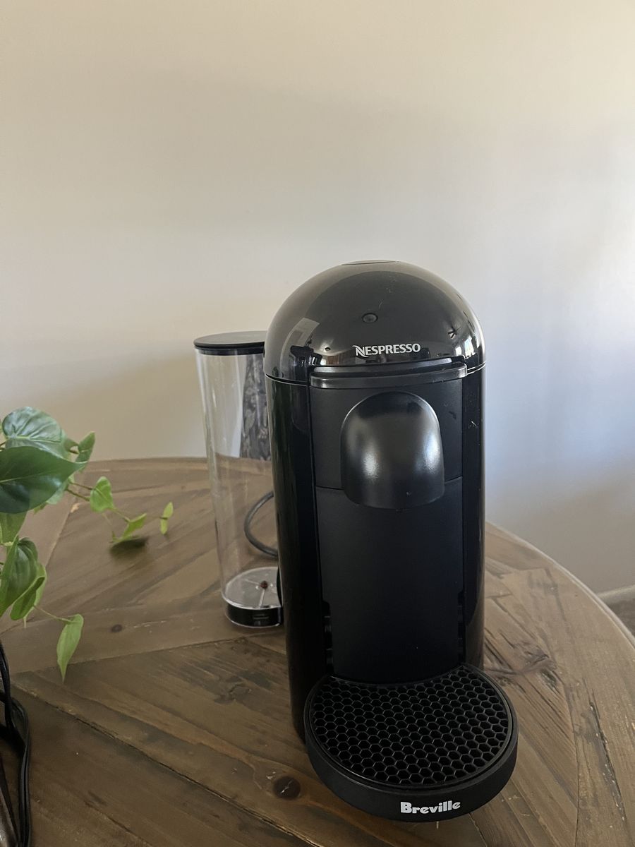 Breville Nespresso Vertuo Plus Coffee & Espresso Maker - Ink Black - Intuitive Design