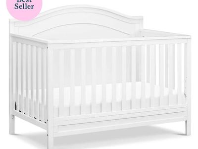 White Baby Crib with Mattress