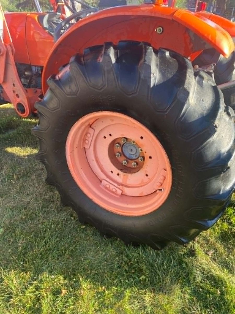 Firestone 18.4-28 Traction field and road R1 (agricultural) Tractor Tires (pair)