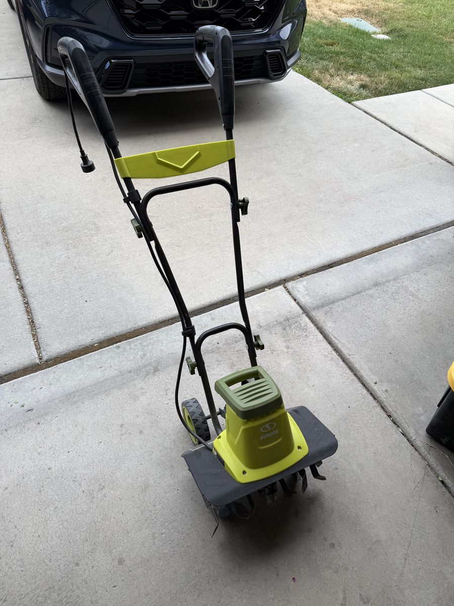 Sun Joe TJ604E Electric Garden Tiller/Cultivator 16-Inch 13.5-Amp - Used