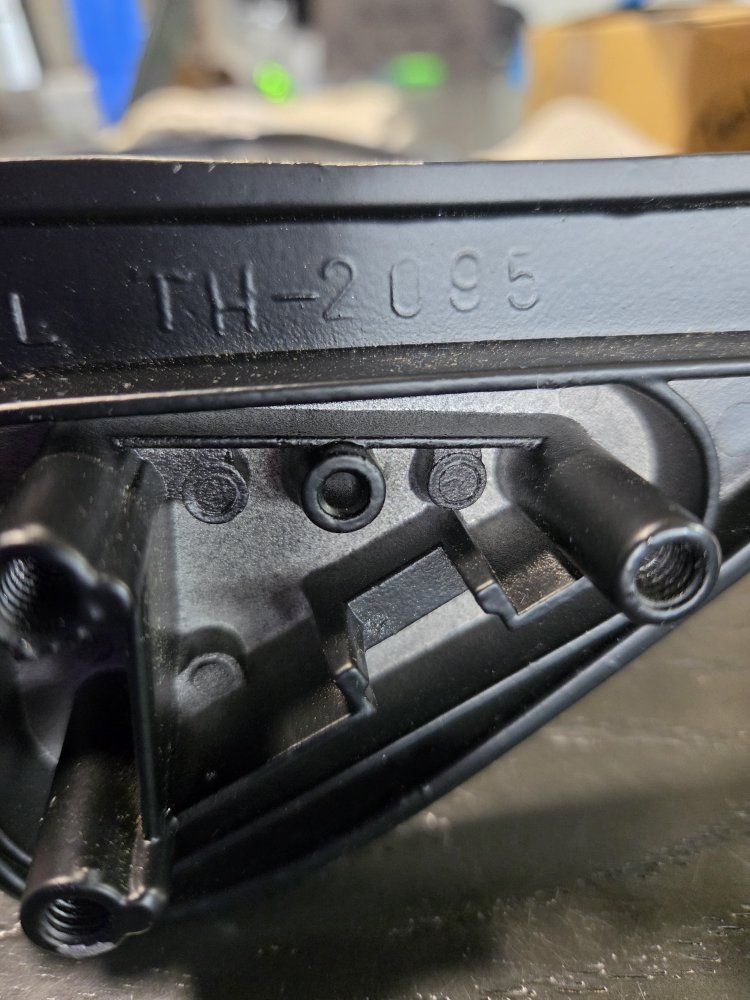 Main image 3