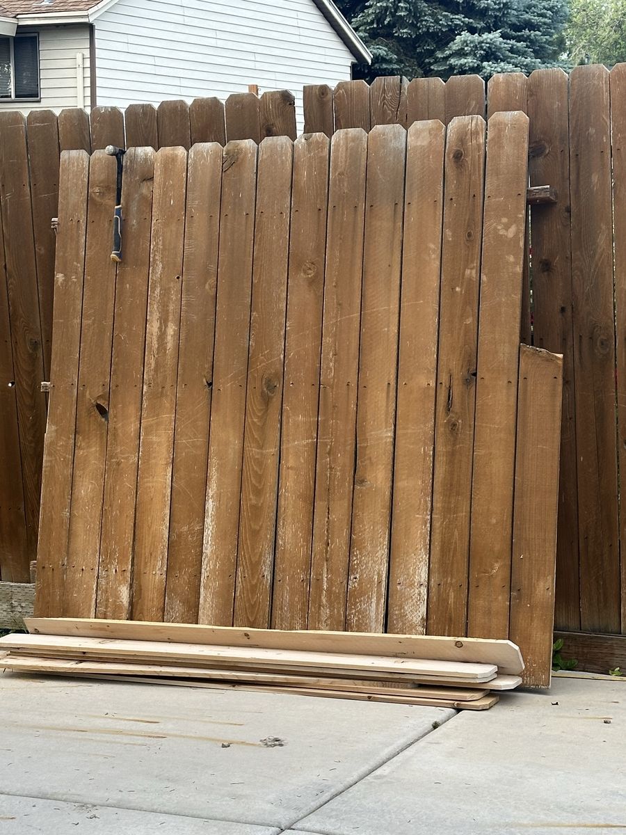 Freewood Fence
