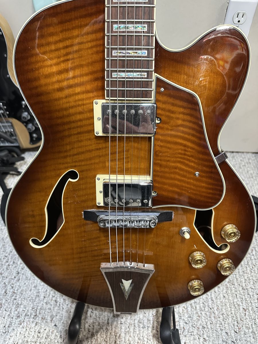 Ibanez AF86-VLS-12 2006 - Starburst Guitar