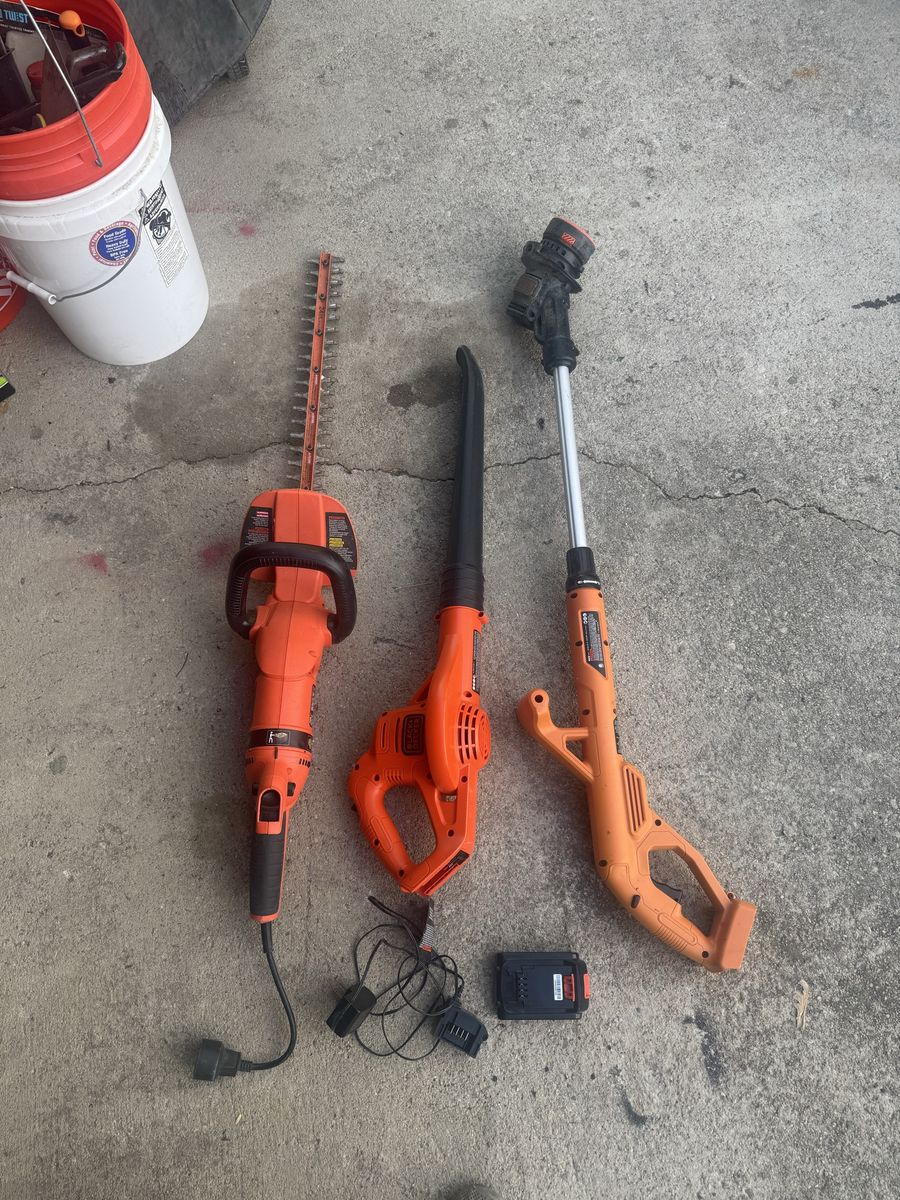 Battery/Electric Hedge Trimmer, Leaf Blower, and String Trimmer Set