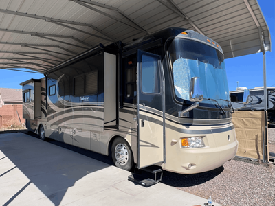PRICE REDUCED 2008 Holiday Rambler ENDEAVOR 40PDQ – 41' Luxury Diesel Pusher | 4 Slides | 29,960 Miles