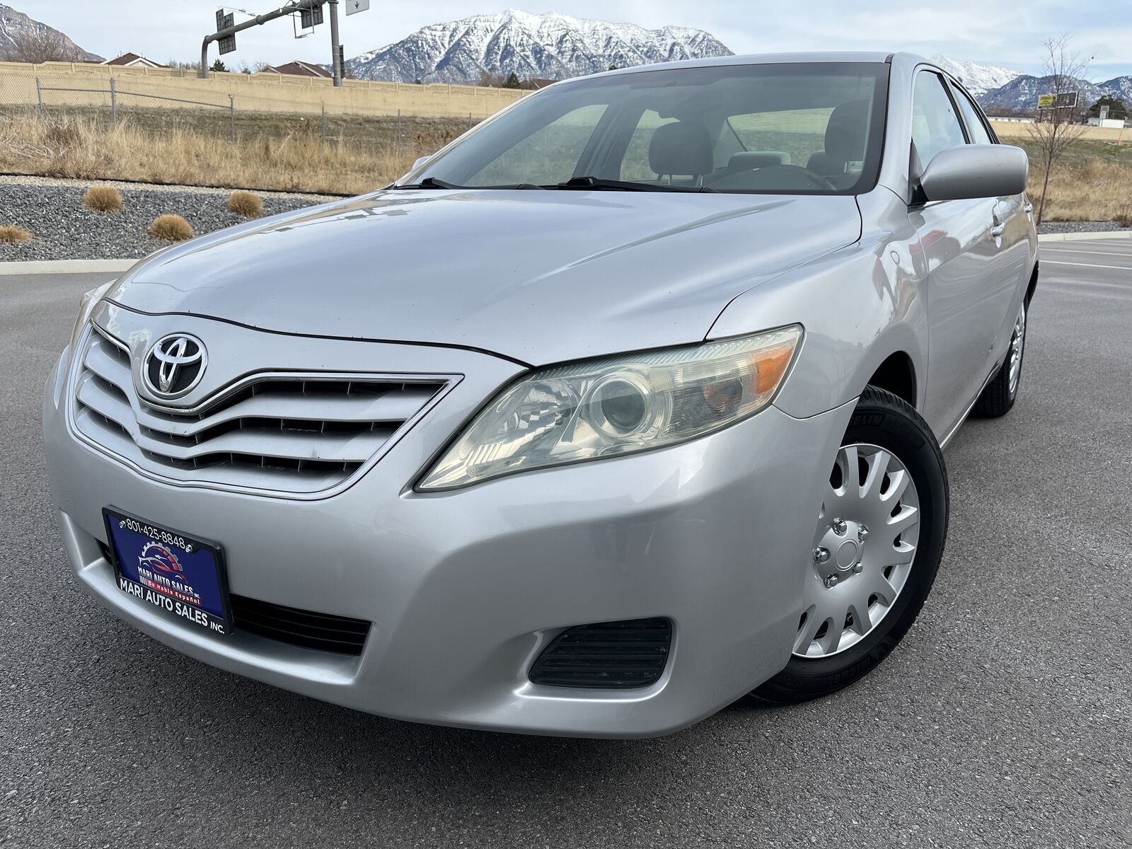 2010 TOYOTA CAMRY LE