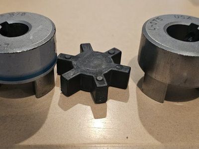 Dodge Starflex L075 Jaw Coupling Set 5/8” x 3/4” with Buna Spider