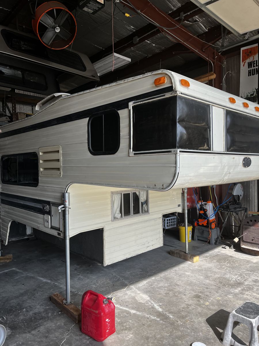 Camper for Sale – Ready for Adventure! ️
