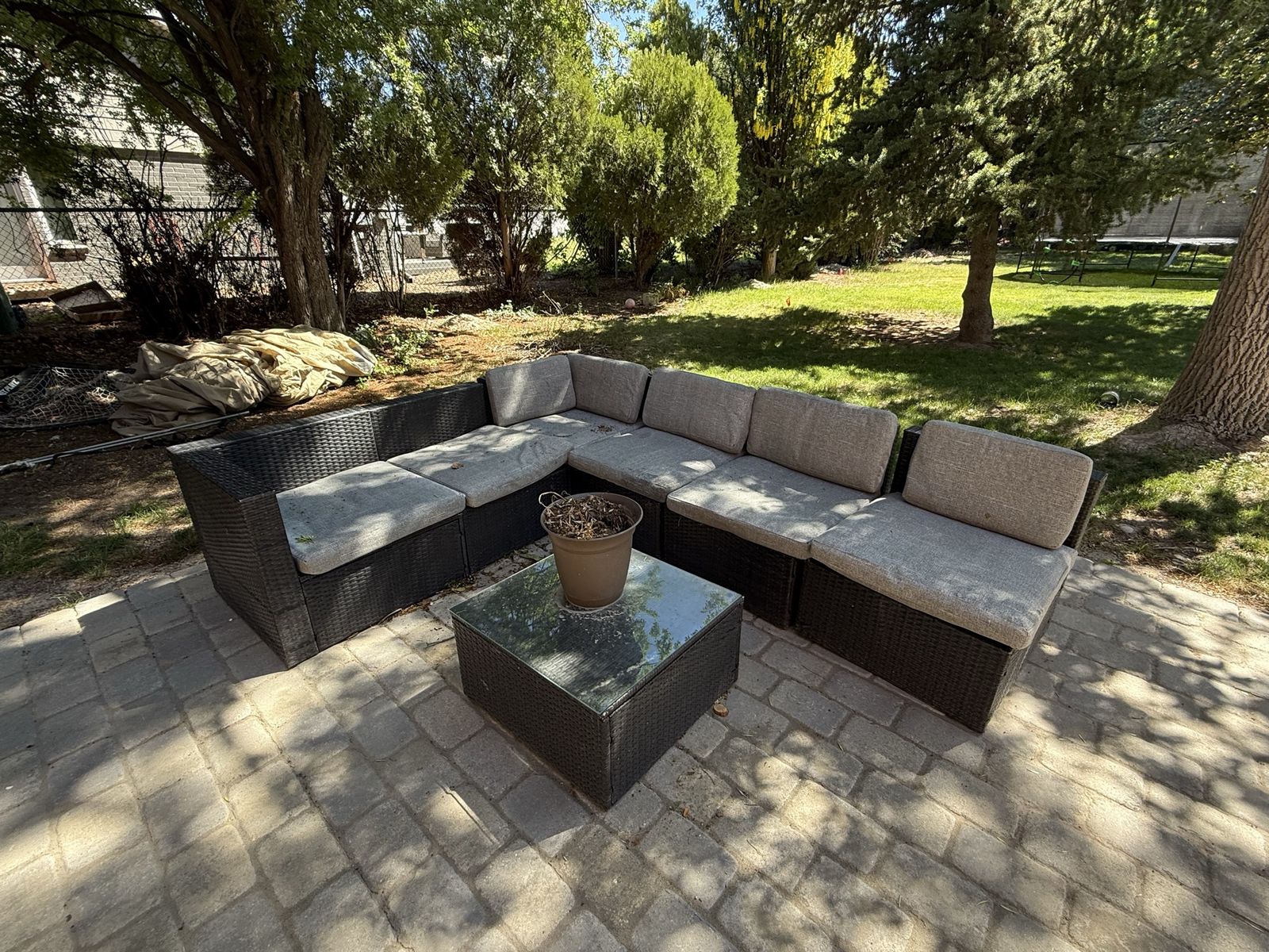 Outdoor sectional couch