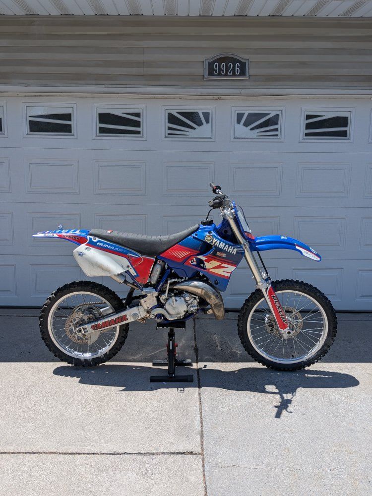 2000 Yamaha YZ125 Project Bike