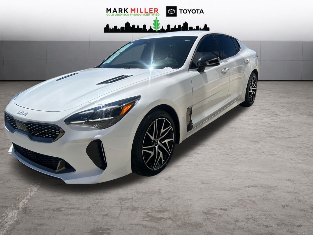 2022 Kia Stinger GT-Line