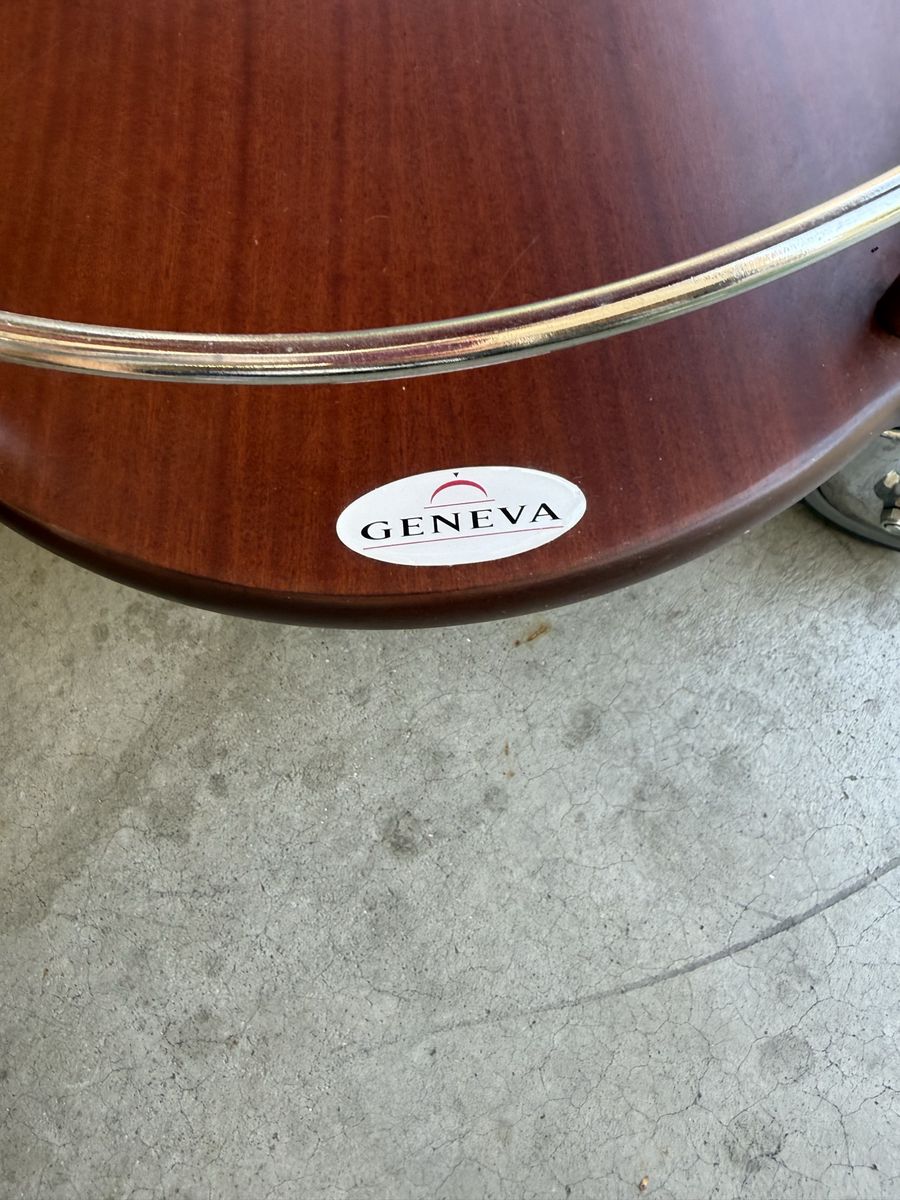 Geneva Food Heating Table
