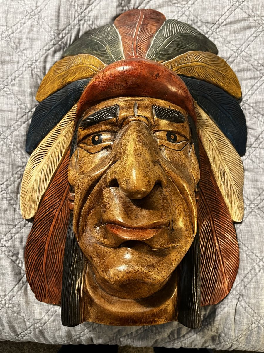 Hand-Carved Wooden Native American Chief Headdress Wall Art Decor