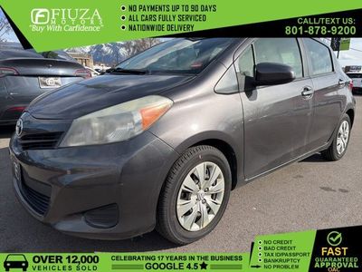 2013 TOYOTA YARIS 5-Door LE