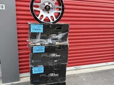 Jeep Wrangler Gladiator Wheels Fuel Recoil 17