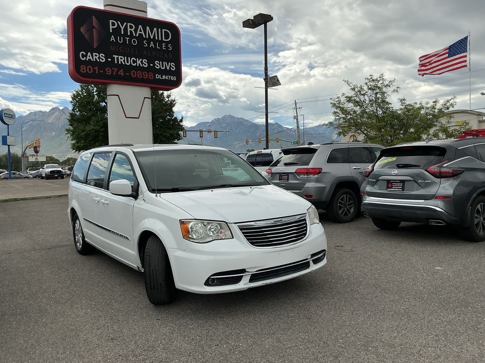 2014 Chrysler Town and Country Touring