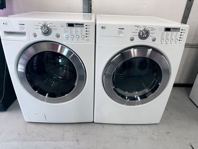 Matching White Ultra Capacity, Lg Washer & Dryer Set!(STACKABLE!)