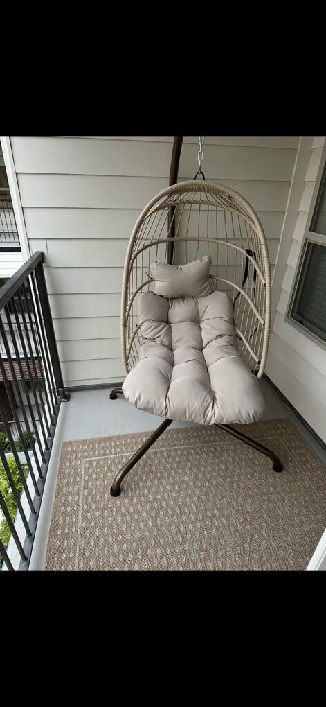 Outdoor Egg Shaped Swing Chair