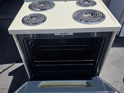 GE Spectra 30" Electric Range with Coil Burners & Self-Cleaning Oven