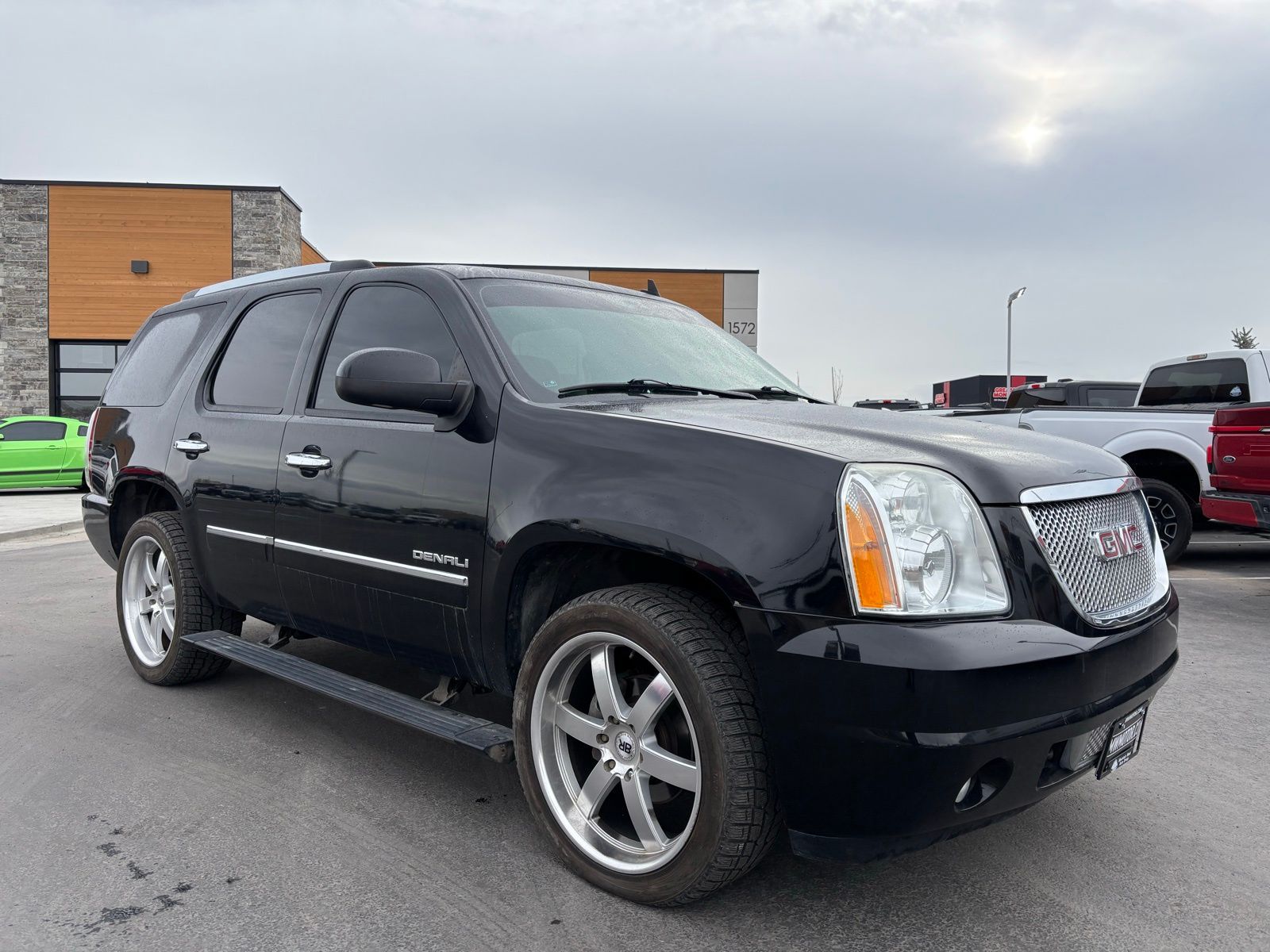 2010 GMC YUKON Denali