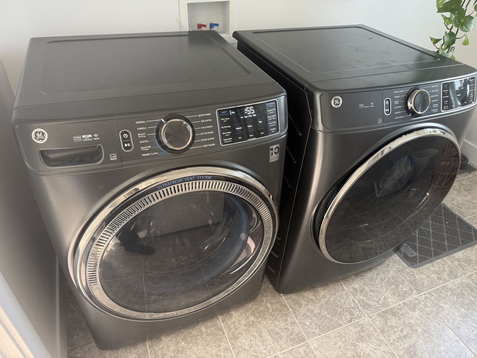 GE Washer & Dryer Set