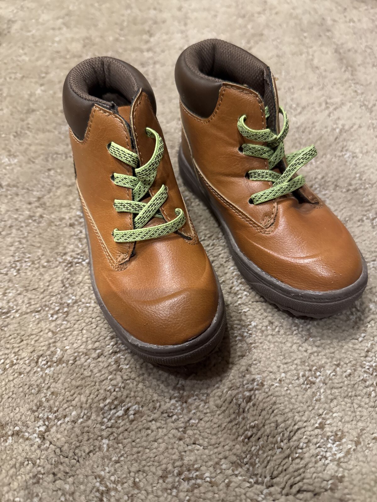 Toddler boy Oshkosh hiking boots
