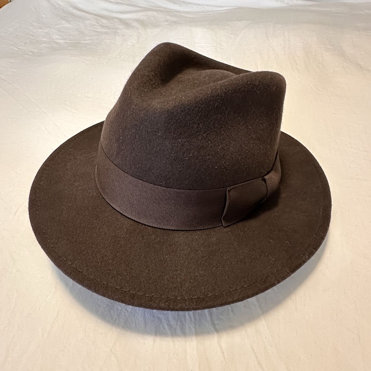 Classic Indiana Jones Fedora hat 100% Wool Felt Fedora Hat with Ribbon Trim - Medium 57cm hand made