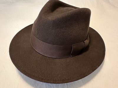 Classic Indiana Jones Fedora hat 100% Wool Felt Fedora Hat with Ribbon Trim - Medium 57cm hand made