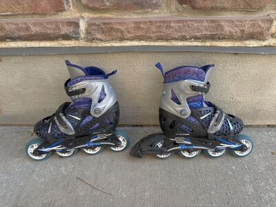 Size 2-5 Rollerblades
