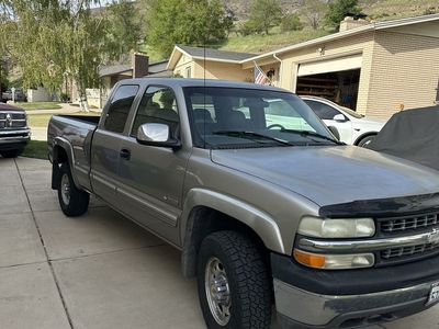 2000 CHEVROLET SILVERADO 2500 LT