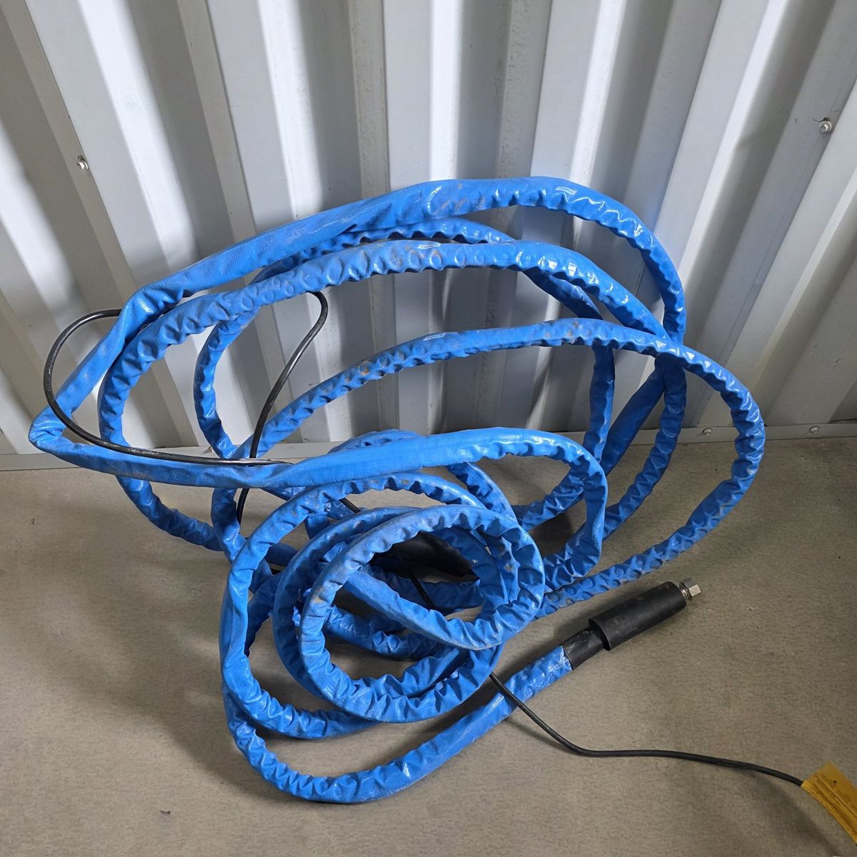Camco 50' -40 heated water hose