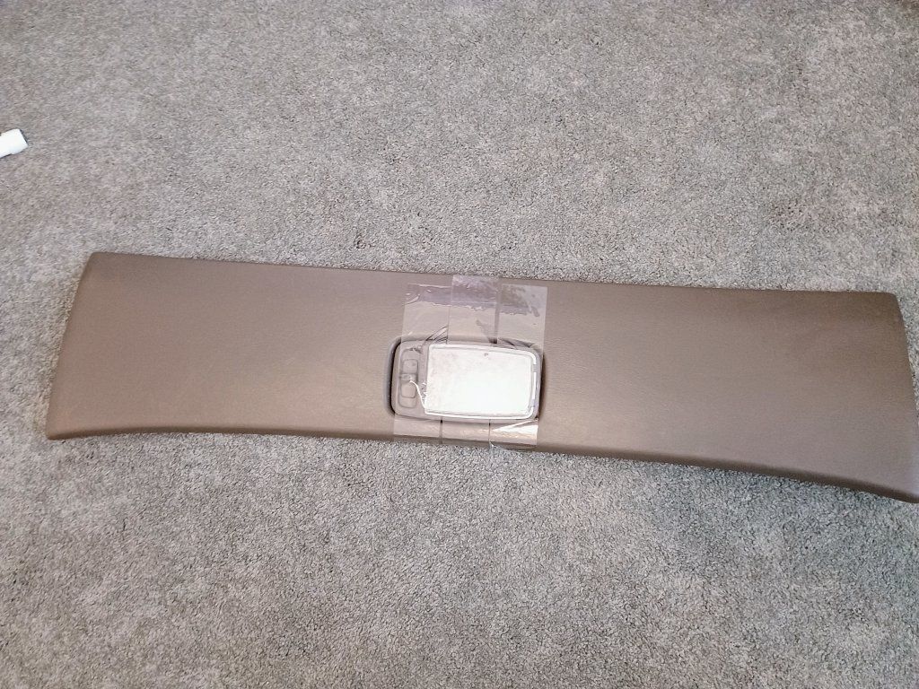 Main image 6