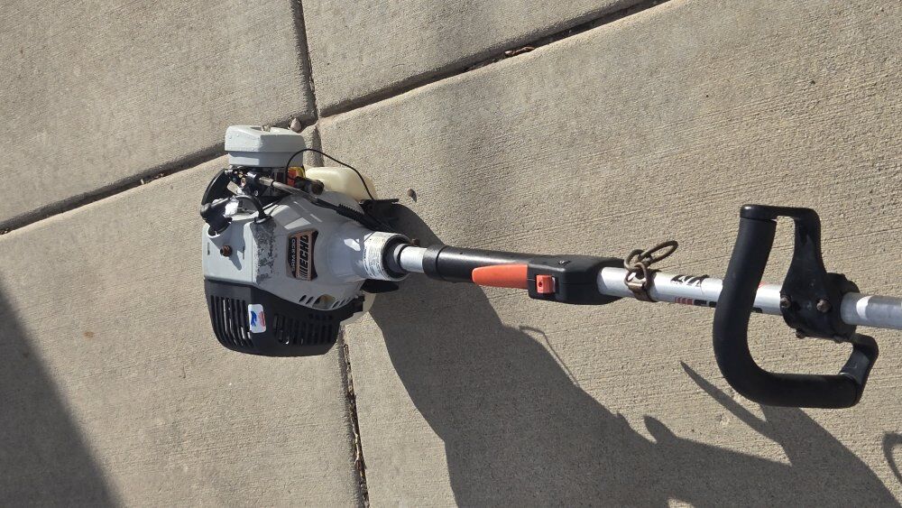echo srm230 string trimmer