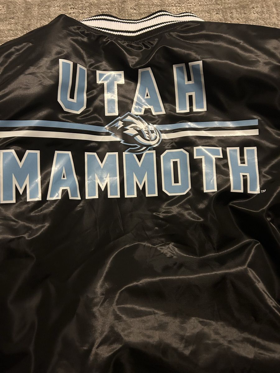 Starter Utah Mammoth Satin Bomber Jacket - Size XL